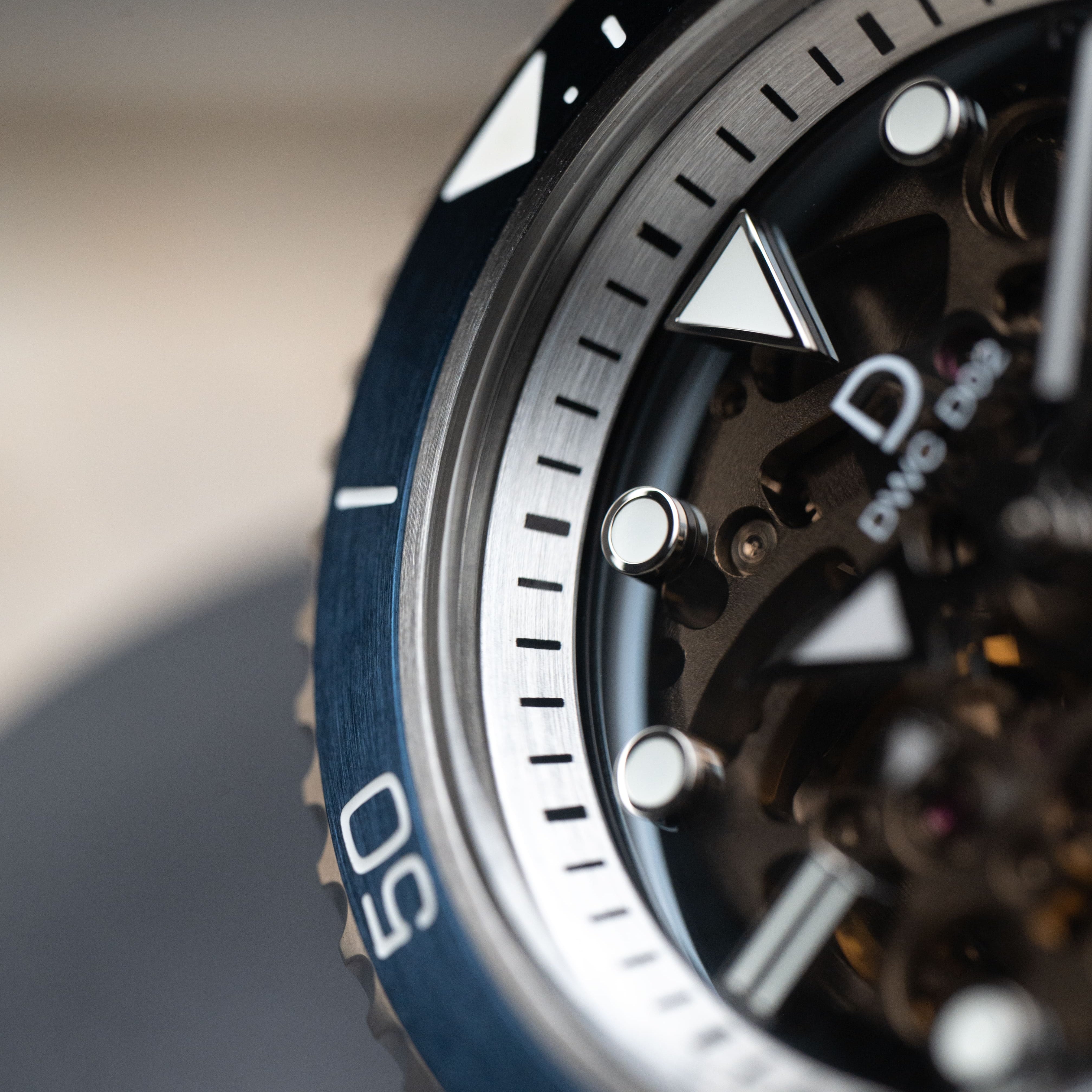 42mm クリスタルダイヤル ダイバーズウォッチ ブルー DIYキット | ステンレススチールブレスレット | 日本製 BGW9スーパールミ 夜光付き | TMI NH70A 自動巻きムーブメント