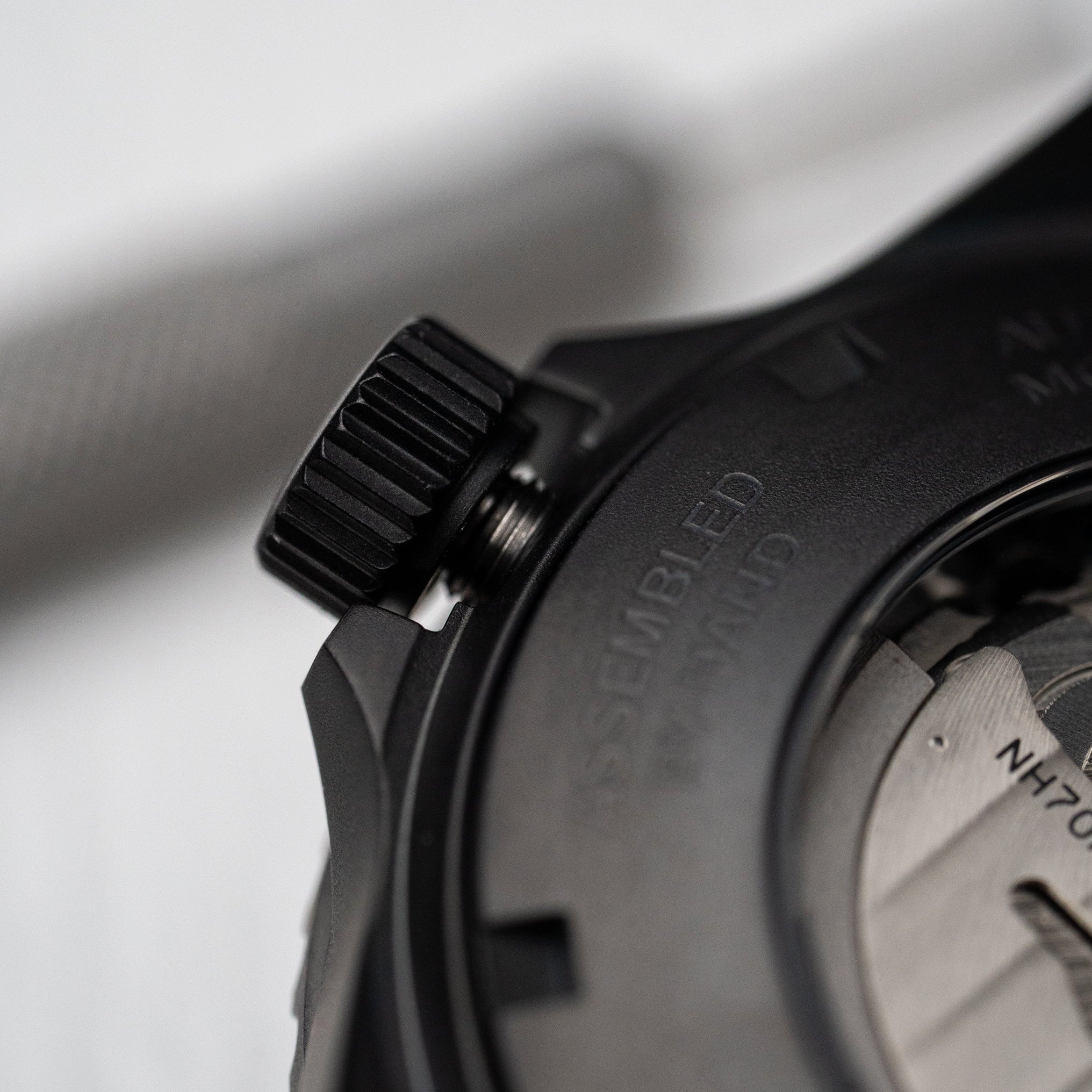 42mm PVDブラック クリスタルダイヤル ダイバーズウォッチ DIYキット | セラミック製ダイバーズベゼルインサート(日本製BGW9スーパールミ付き)| セイコーNH70A ムーブメント
