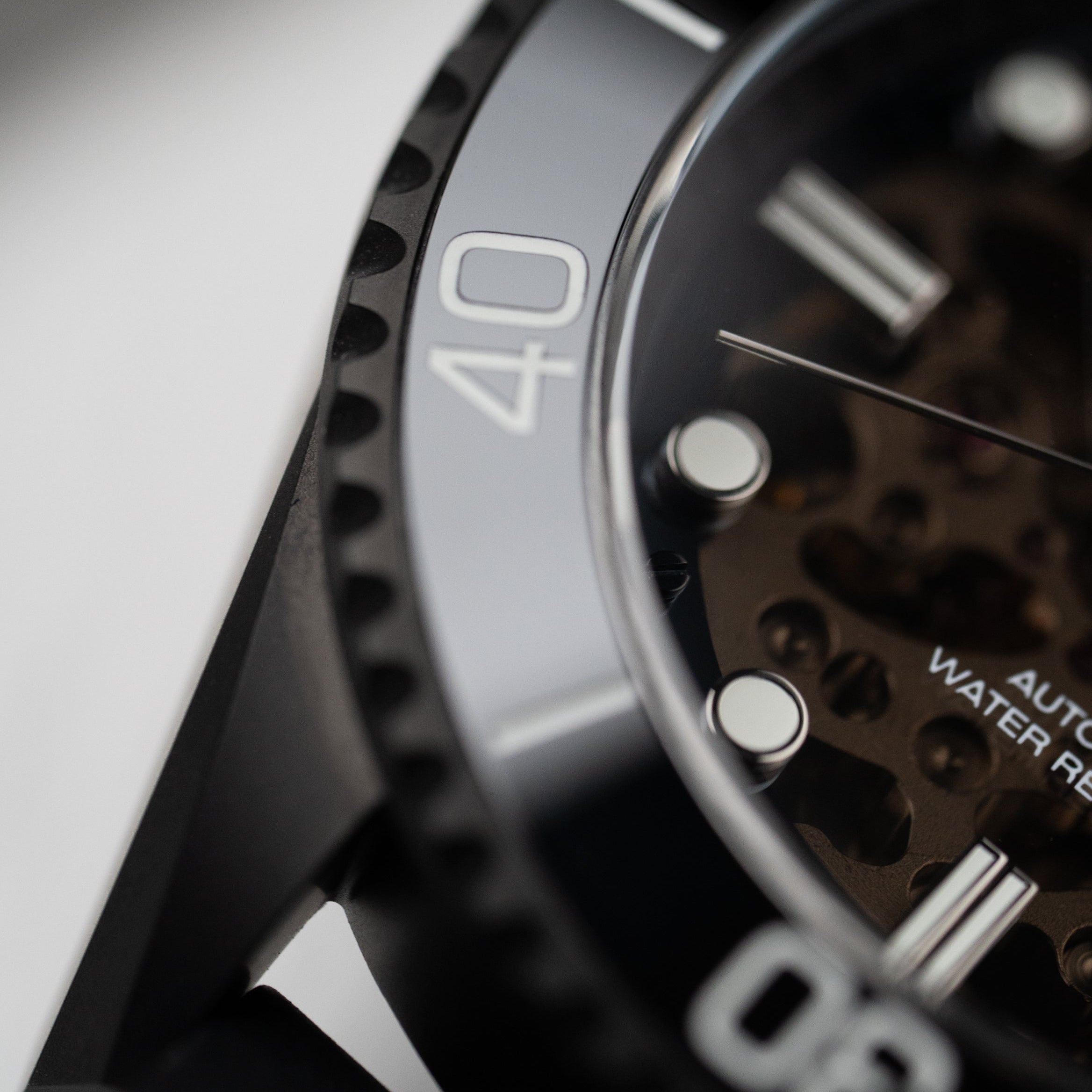 42mm PVDブラック クリスタルダイヤル ダイバーズウォッチ DIYキット | セラミック製ダイバーズベゼルインサート(日本製BGW9スーパールミ付き)| セイコーNH70A ムーブメント