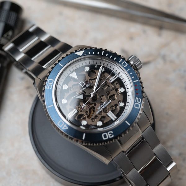 42mm クリスタルダイヤル ダイバーズウォッチ ブルー DIY腕時計組立キット | ステンレススチールブレスレット | 日本製 BGW9スーパールミ 夜光付き | セイコーNH70A 自動巻きムーブメント