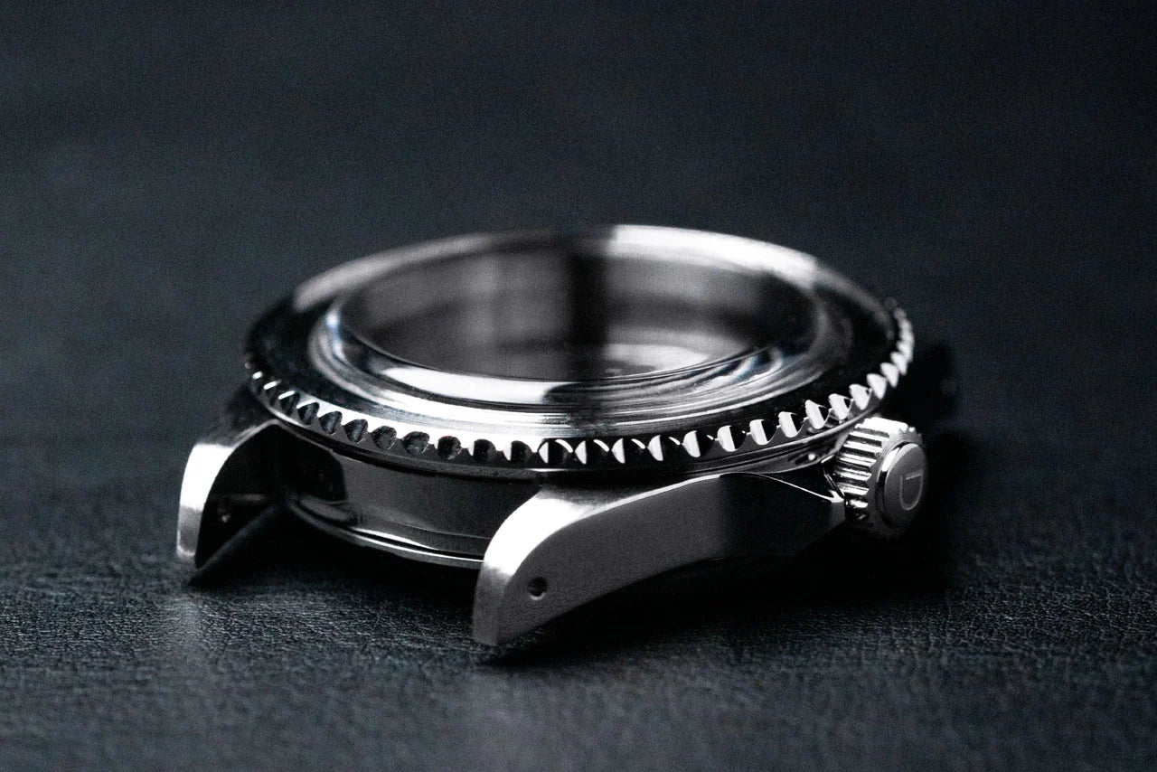 40mm DWC ヴィンテージダイバーケース ステンレススチール製／ハイドームアクリル風防