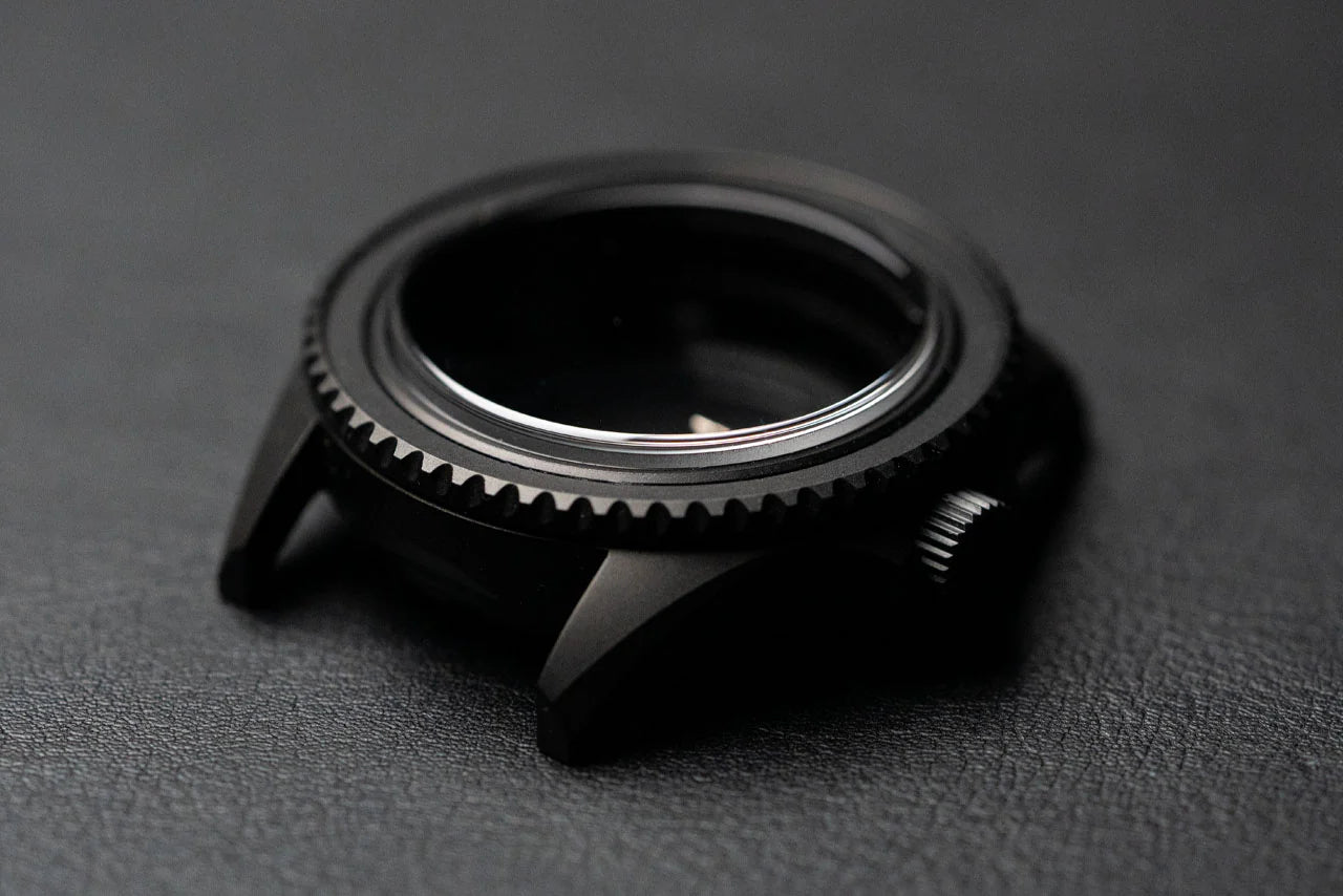 42mm DWC IPB ダイバーケース ブラック クラシックベゼル付き ステンレススチール製／サファイアドーム風防（DWC-CD-01）
