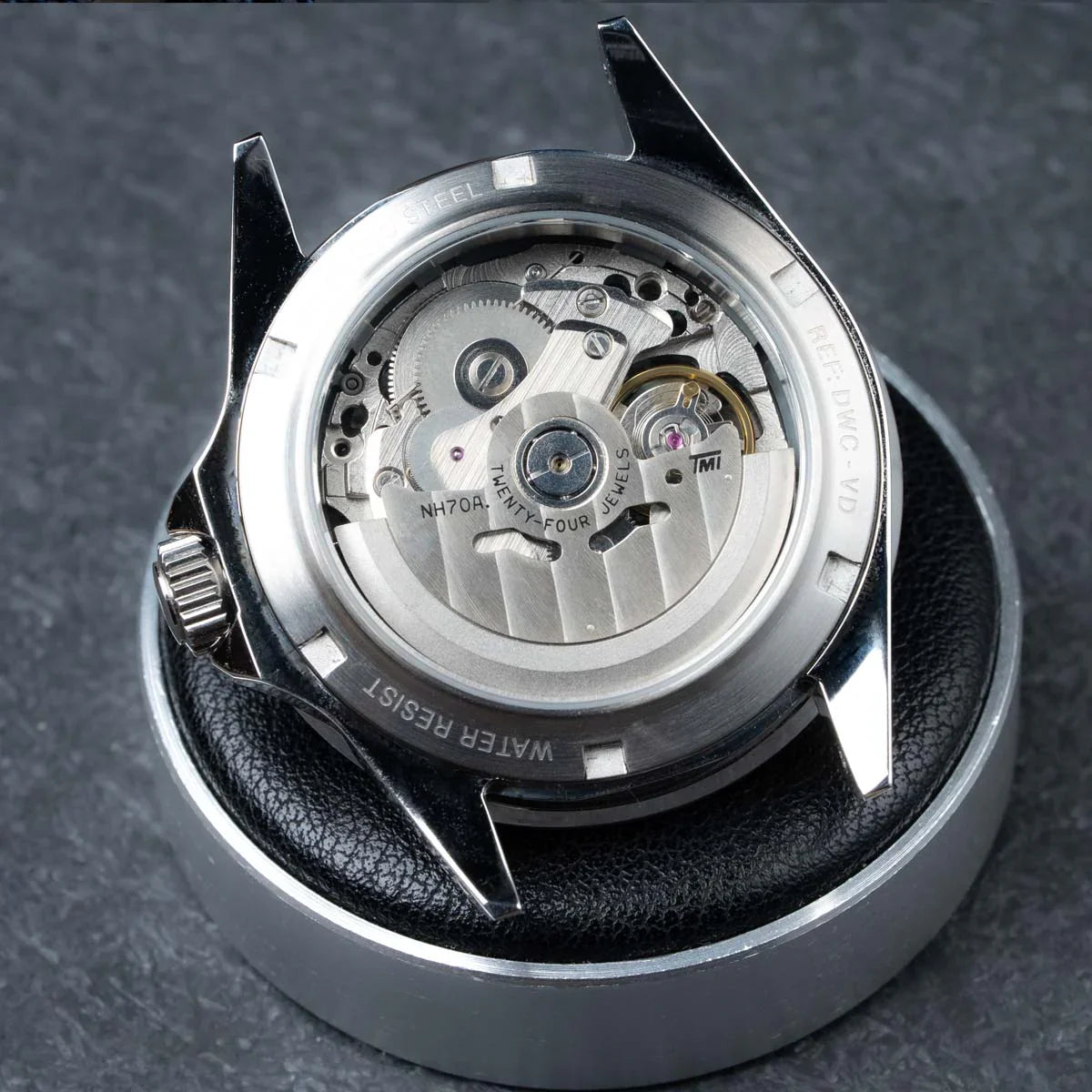 40mm ブルーウェーブ スケルトン ダイバーズウォッチ DIYキット | クラシックナイロンストラップ ブルー × カーキセンターライン | 日本製 BGW9スーパールミ 夜光付き | TMI NH70A 自動巻きムーブメント