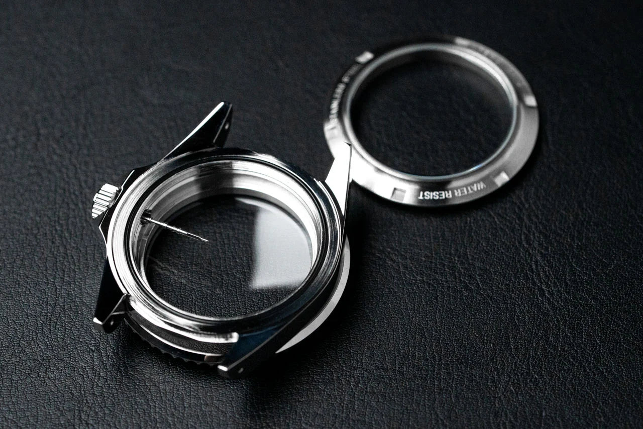 40mm DWC ヴィンテージダイバーケース ステンレススチール製／ハイドームアクリル風防