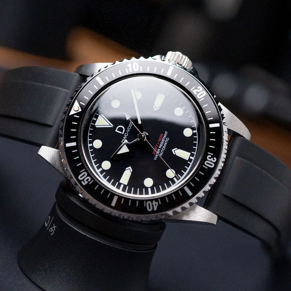 40mm ヴィンテージ ダイバーズウォッチ ブラック DIY腕時計組立キット | FKMラバーベルト ブラック | 日本製 C3スーパールミ 夜光付き | セイコーNH35/NH70A 自動巻きムーブメント