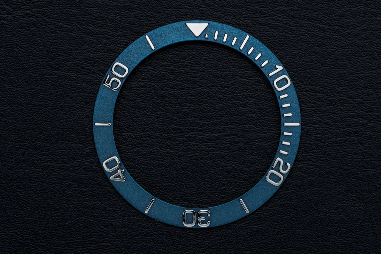 39.4mm ステンレススチール ダイバーベゼルインサート ブルー - Type D